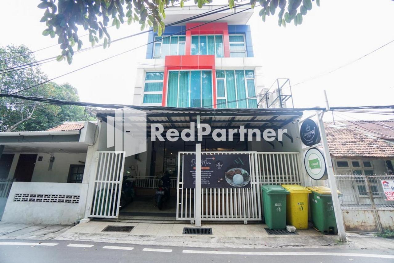 Eascot Hotel Mitra Reddoorz Jakarta Buitenkant foto